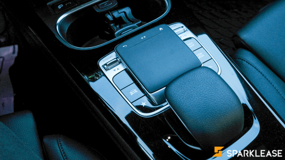 2020 Mercedes-Benz A220 SEDAN 4 MATIC, 多伦多, 全款车