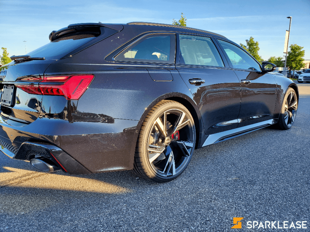 2021 Audi RS6 Avant 4.0T, 多伦多, 原厂Lease方案