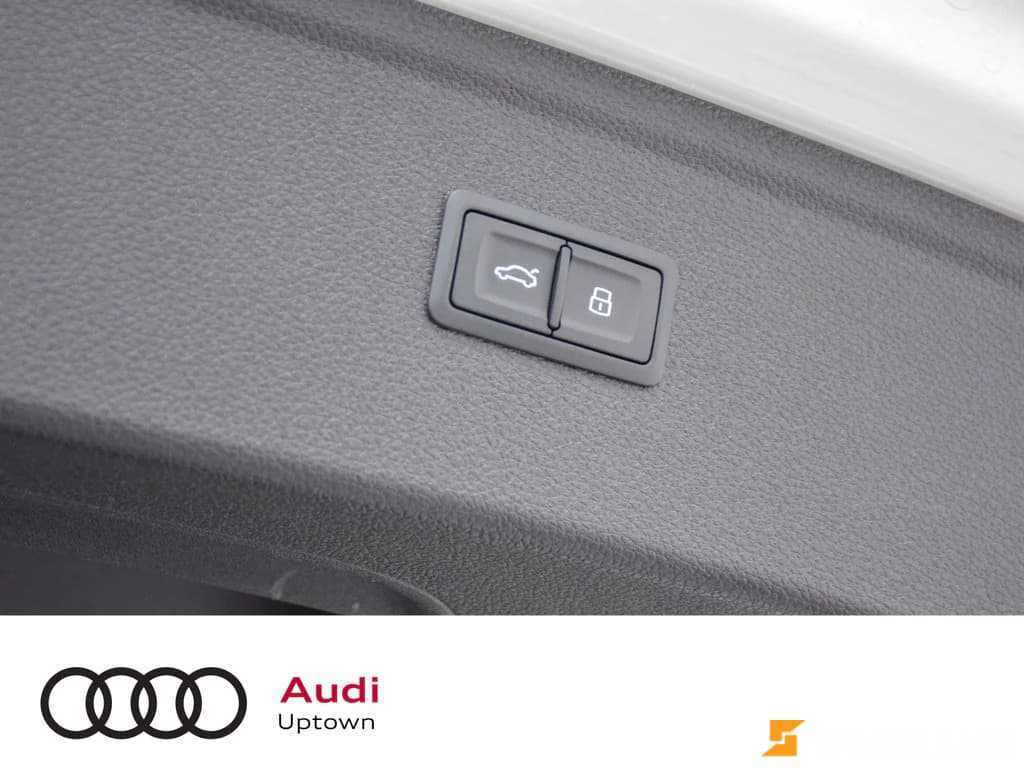 2022 Audi  Q5  Progressiv 45 TFSI quattro , 多伦多, 原厂Finance方案