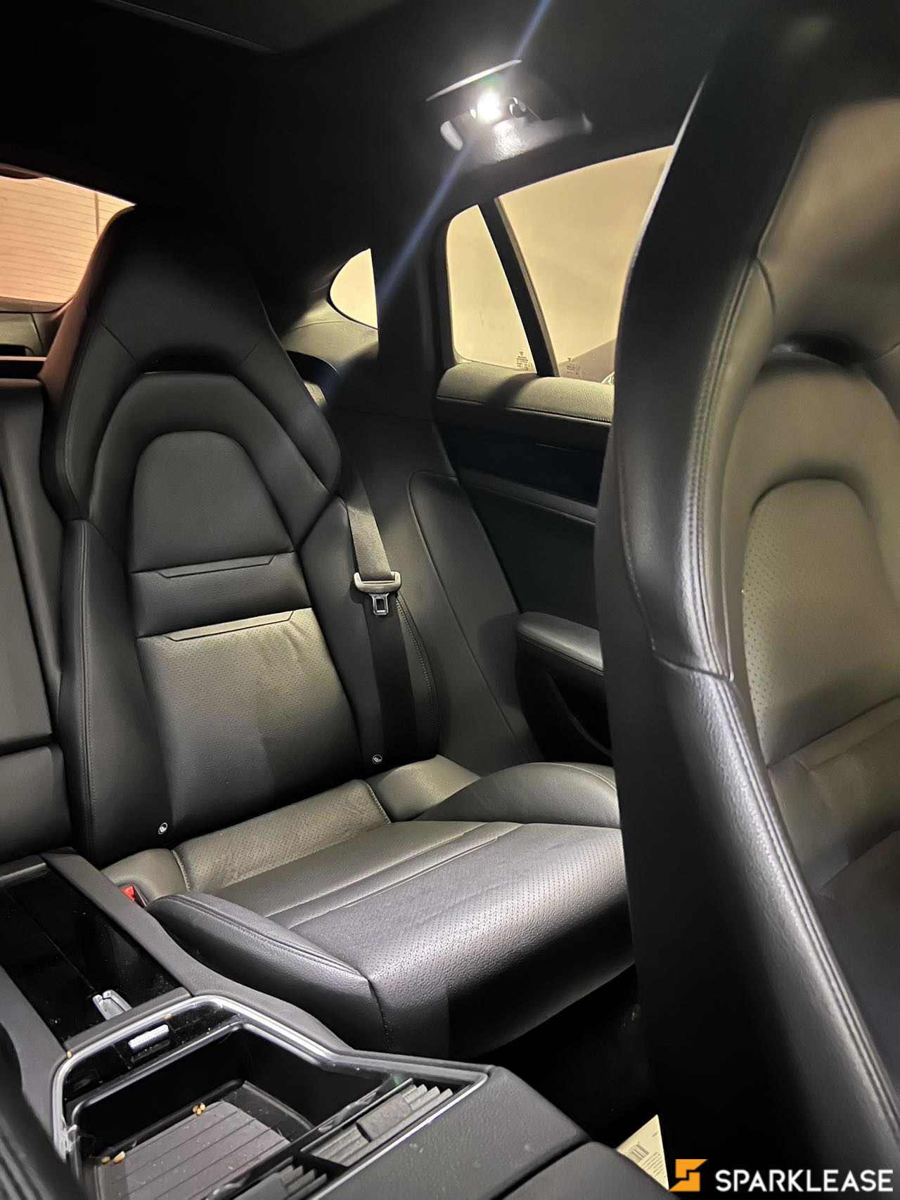 2018 Porsche Panamera, 多伦多, 转LEASE