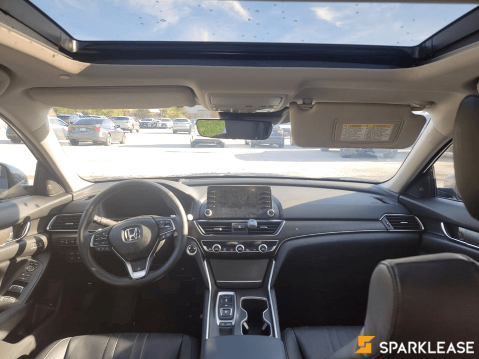 2018 Honda Accord 2.0T Touring, 多伦多, 五大行Finance估价