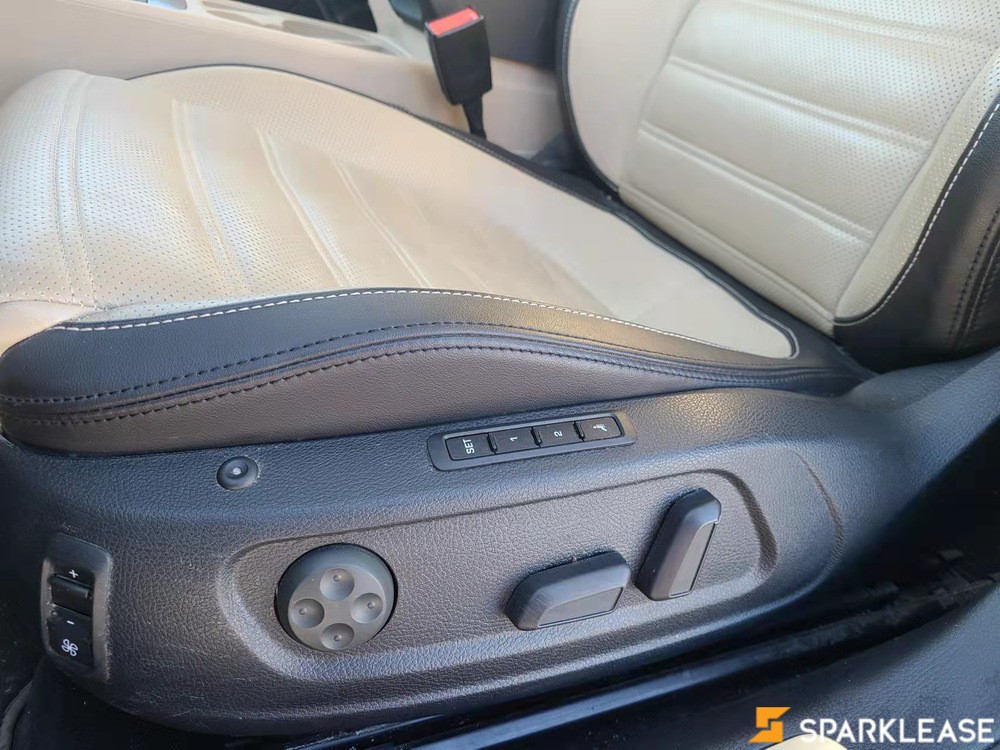 2016 Volkswagen CC, Manitoba, Cash