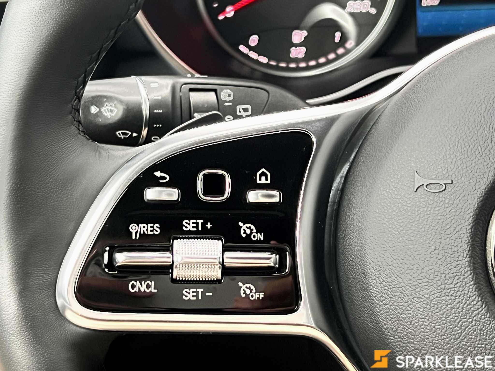 2020 Mercedes-Benz  GLC  GLC 300 4MATIC SUV , 多伦多, 五大行Finance估价