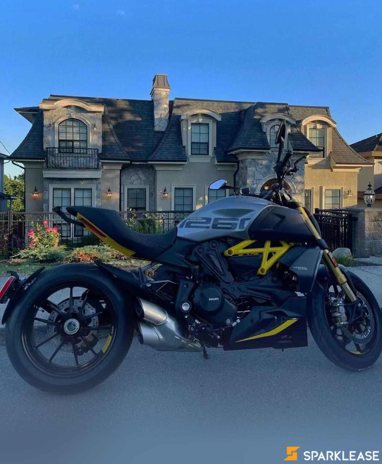 2022 Ducati Ducati Diavel, 温哥华, 全款