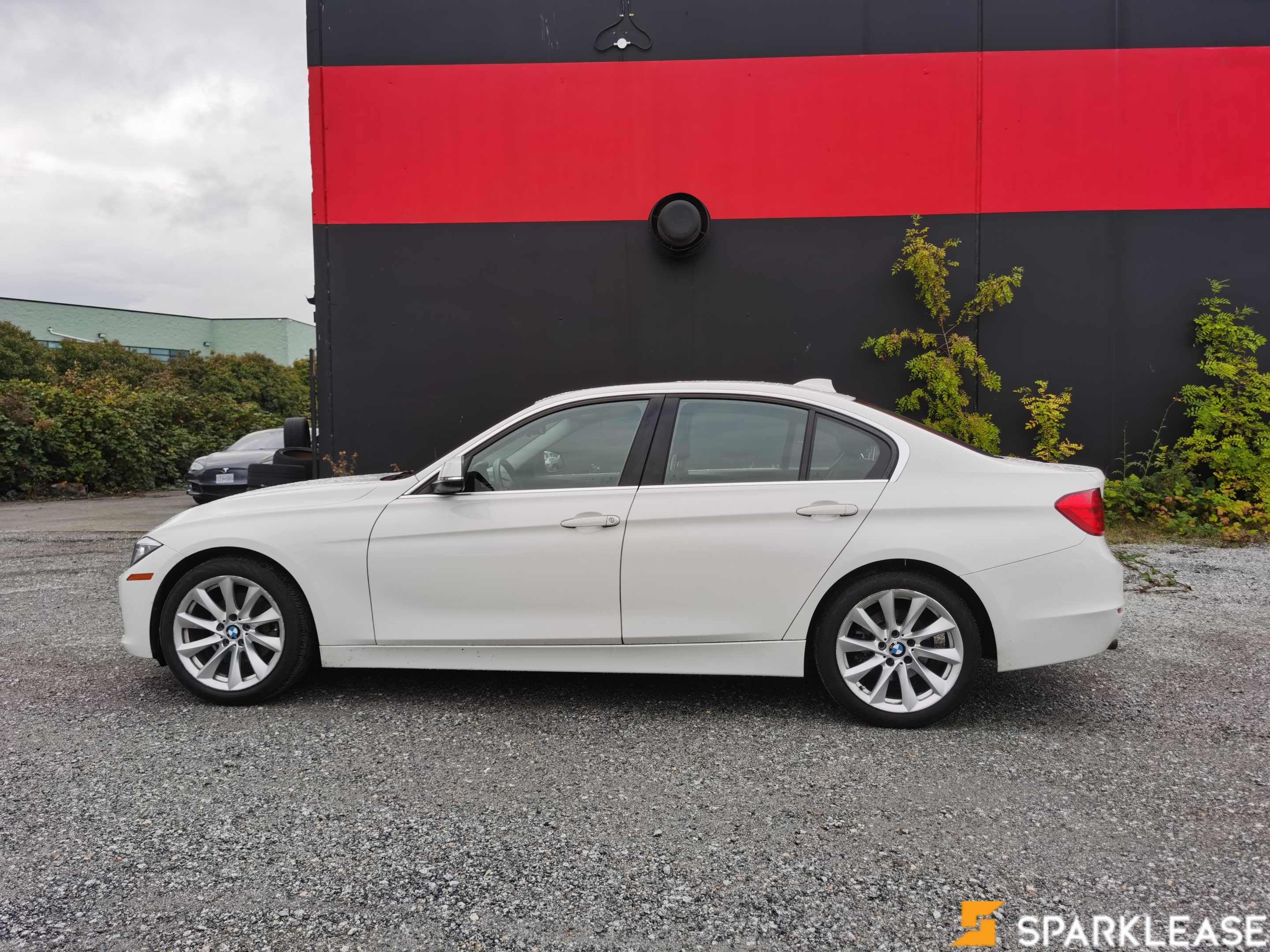 2014 BMW 3 Series 4dr Sdn 320i RWD, 温哥华, 全款车