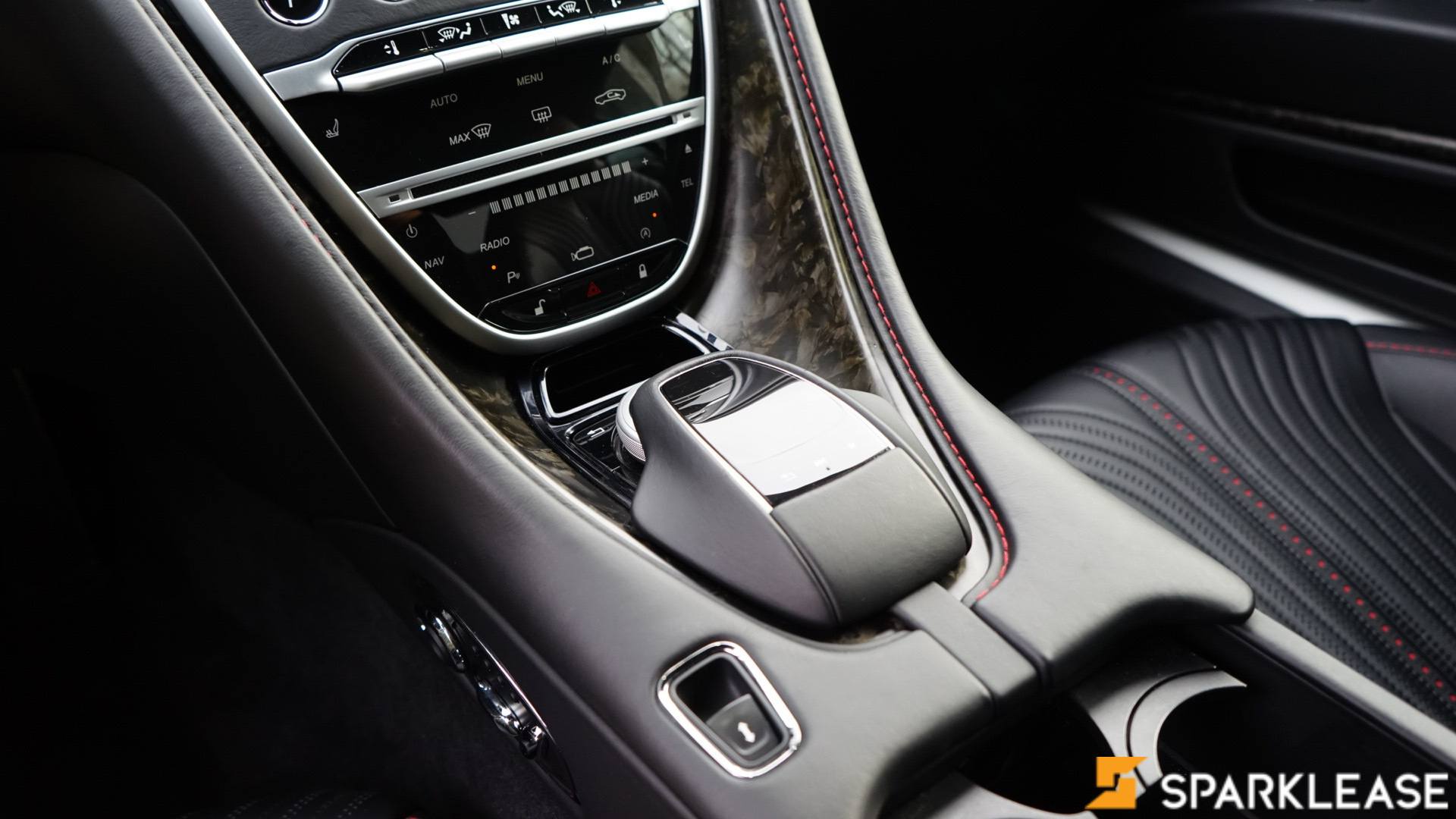 2017 Aston Martin DB11, Vancouver, Cash