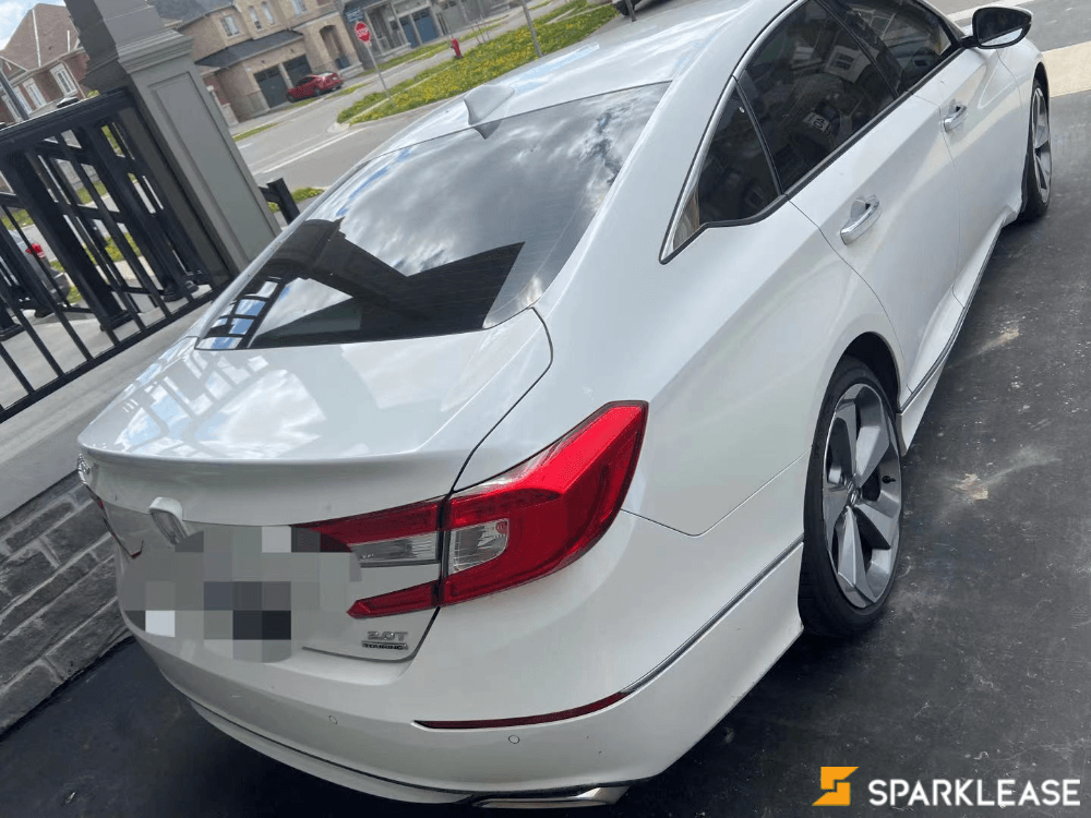 2019 Honda Accord 2.0T Touring 外白内白, 多伦多, 转LEASE