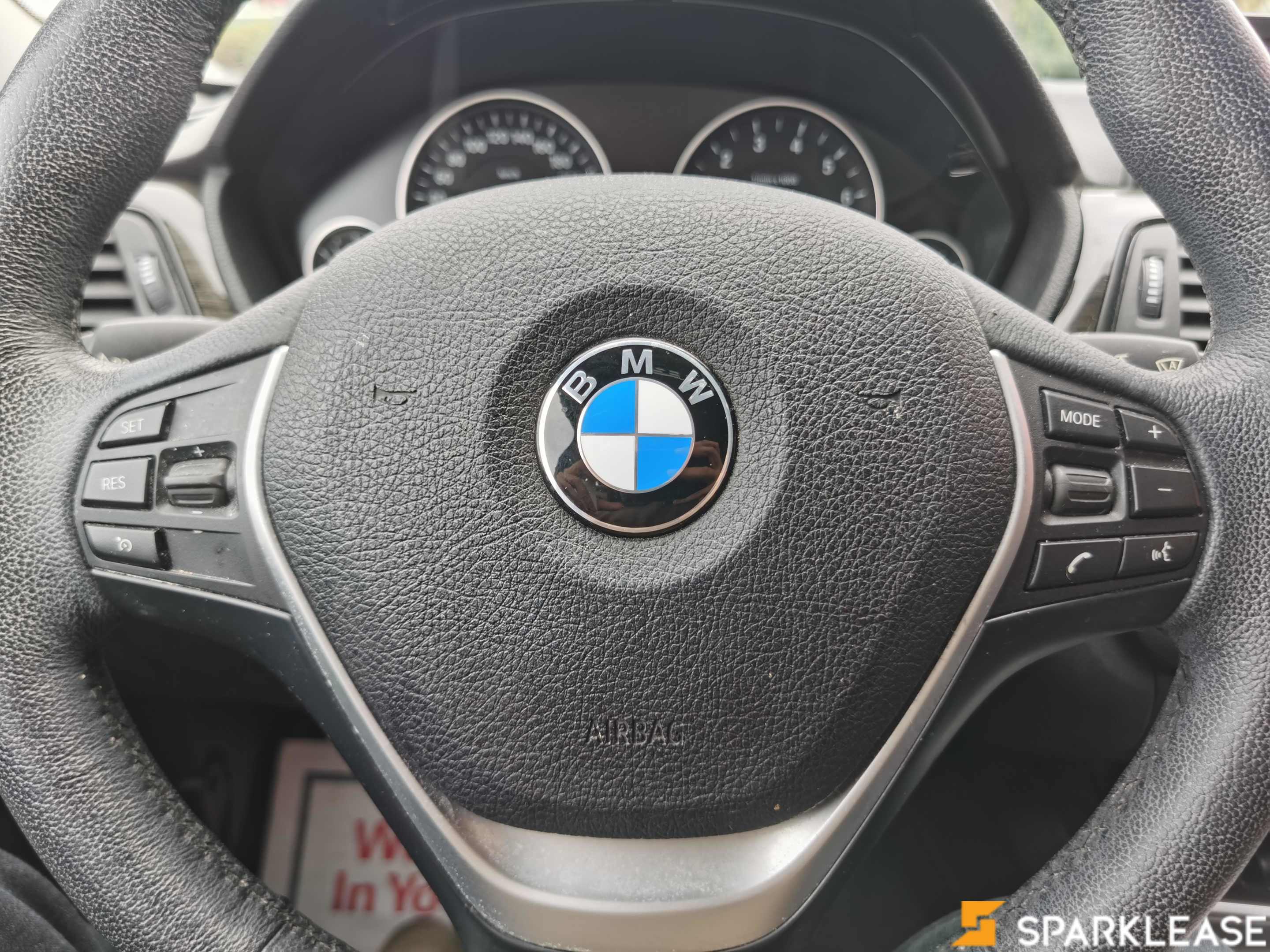 2014 BMW 3 Series 4dr Sdn 320i RWD, 温哥华, 全款车