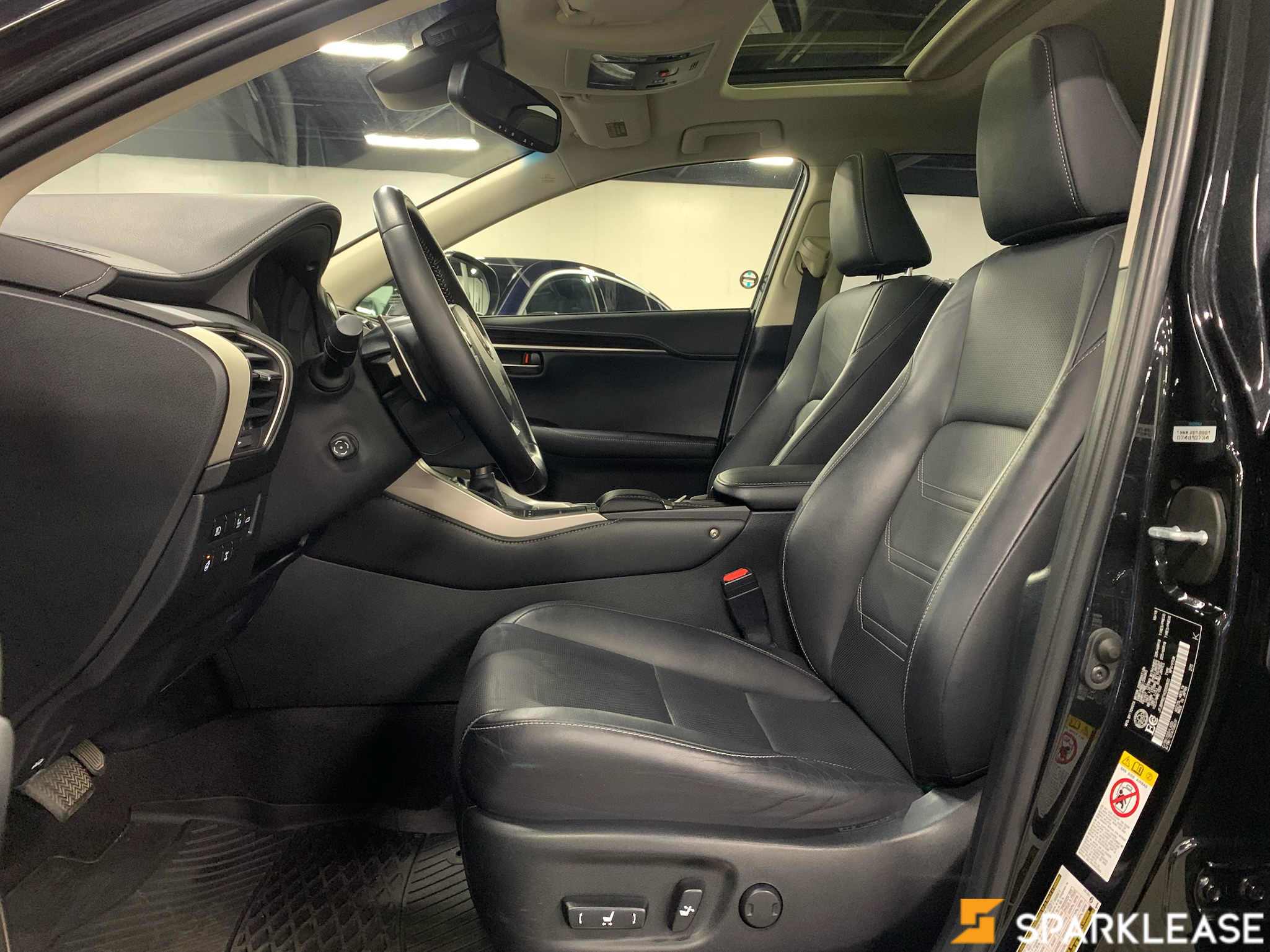 2019 Lexus NX300 , 多伦多, 五大行Finance估价