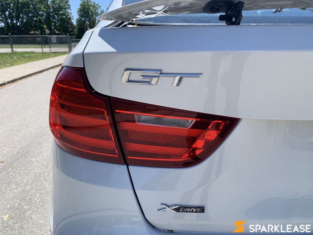 2015 BMW 328 GT, 多伦多, 全款车