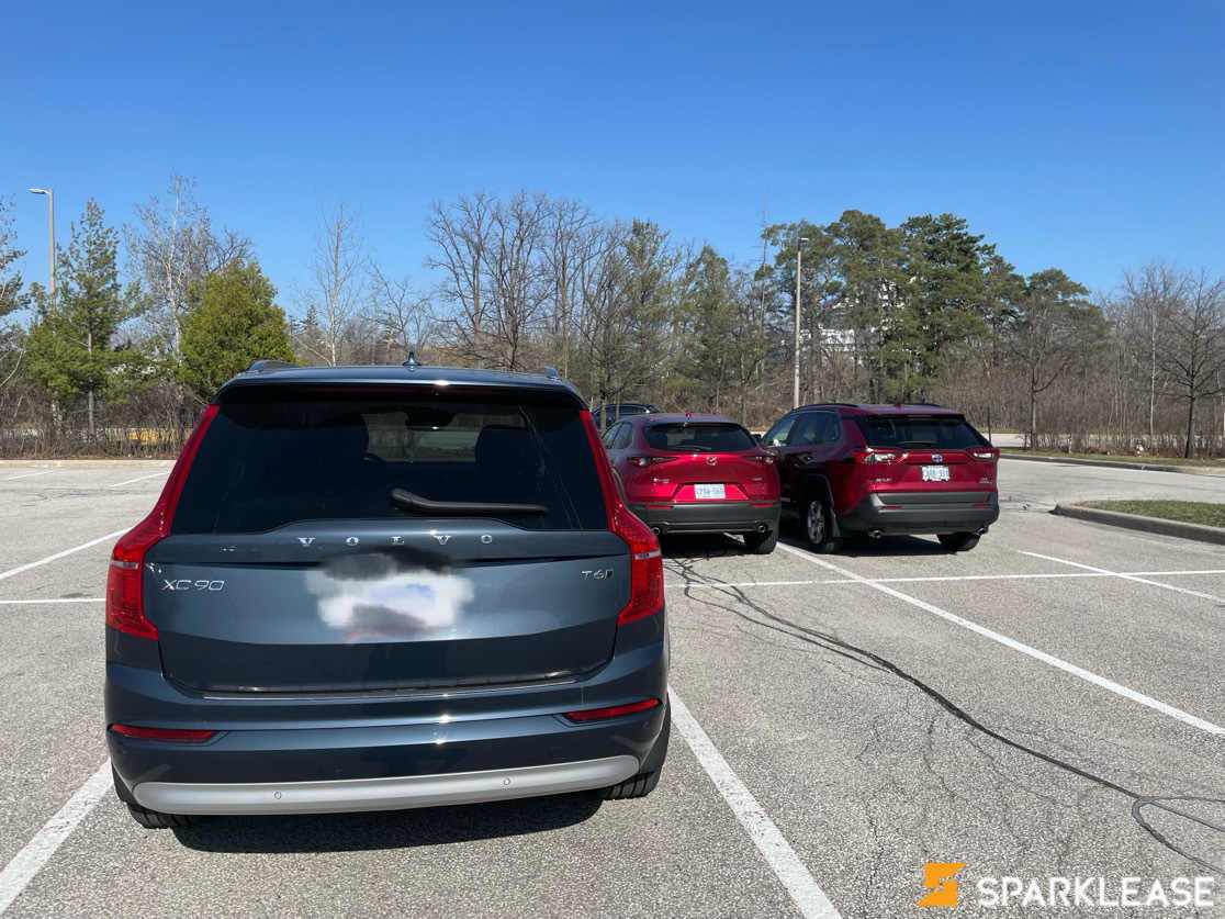 2022 Volvo XC90 T6 AWD Momentum 7-Seater, Toronto, Lease Transfer