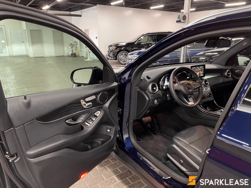 2018 Mercedes-Benz GLC300, 多伦多, 五大行Finance估价