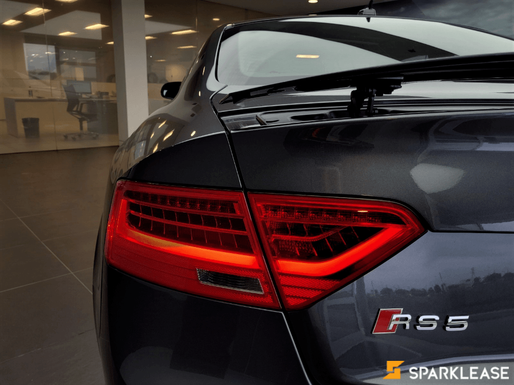 2015 Audi RS5 4.2 V8, 多伦多, 五大行Finance估价