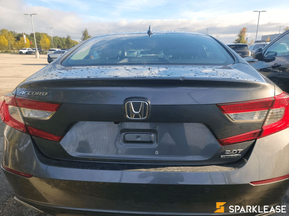 2018 Honda Accord 2.0T Touring, 多伦多, 五大行Finance估价