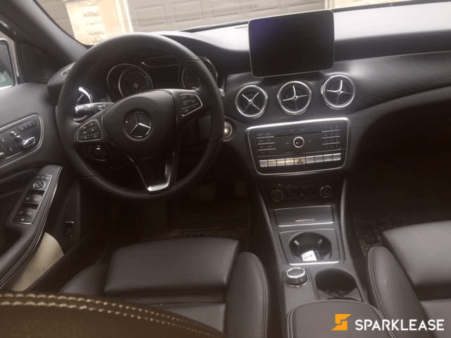 2020 Mercedes-Benz GLA 250-Class, 多伦多, 转LEASE