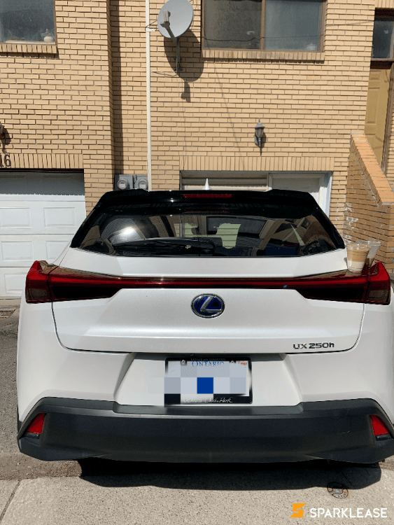 2019 Lexus UX250h, 多伦多, 转LEASE