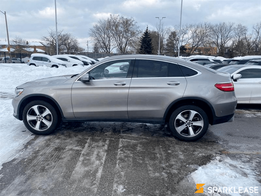 2019 Mercedes-Benz GLC 300 Coupe, 多伦多, 五大行Finance估价
