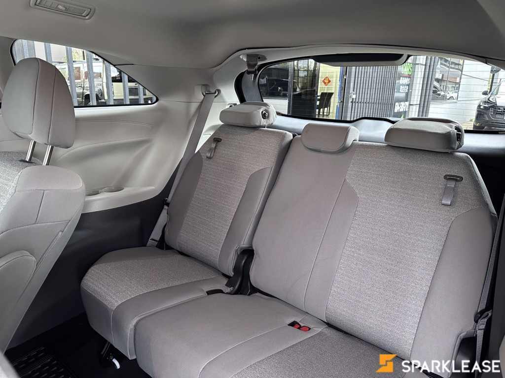 2022 Toyota  Sienna  LE 8-Passenger AWD , 温哥华, 全款车