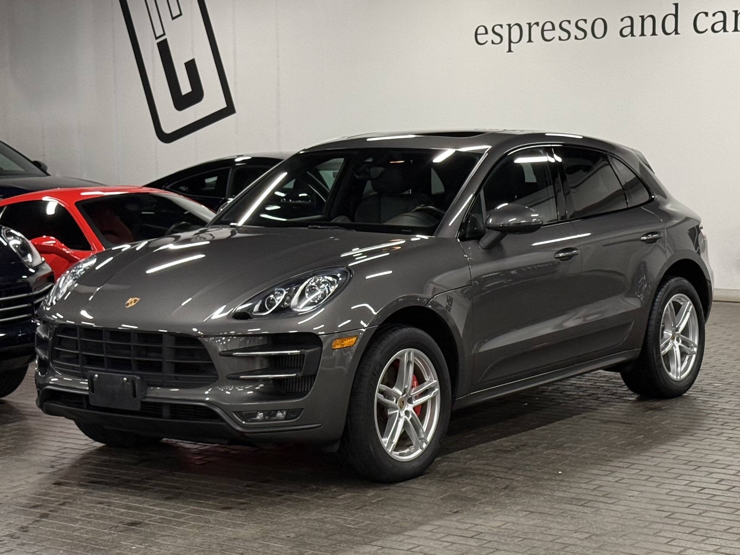 2016 Porsche Macan TURBO | SPORT CHRONO | ONE OWNER | NO ACCIDENT