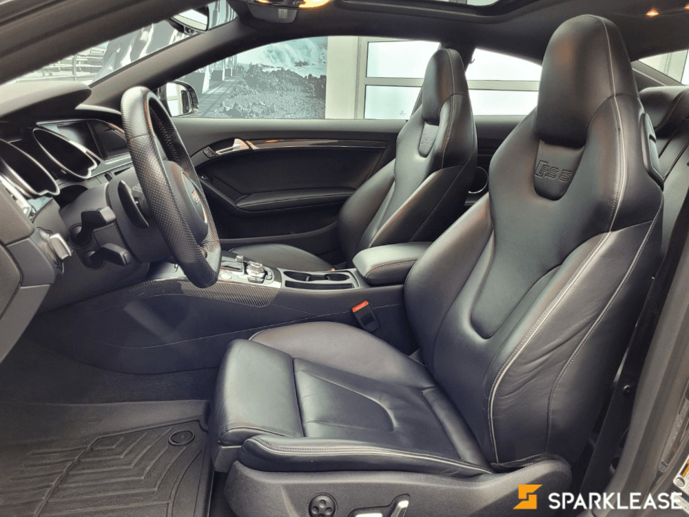 2015 Audi RS5 4.2 V8, 多伦多, 五大行Finance估价