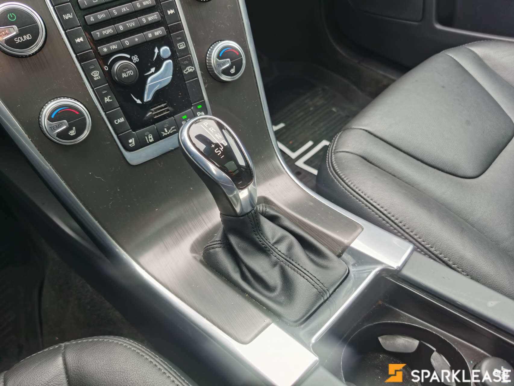 2015 Volvo XC60 2015.5 AWD 5dr T5 Premier Plus, 温哥华, 五大行Finance估价