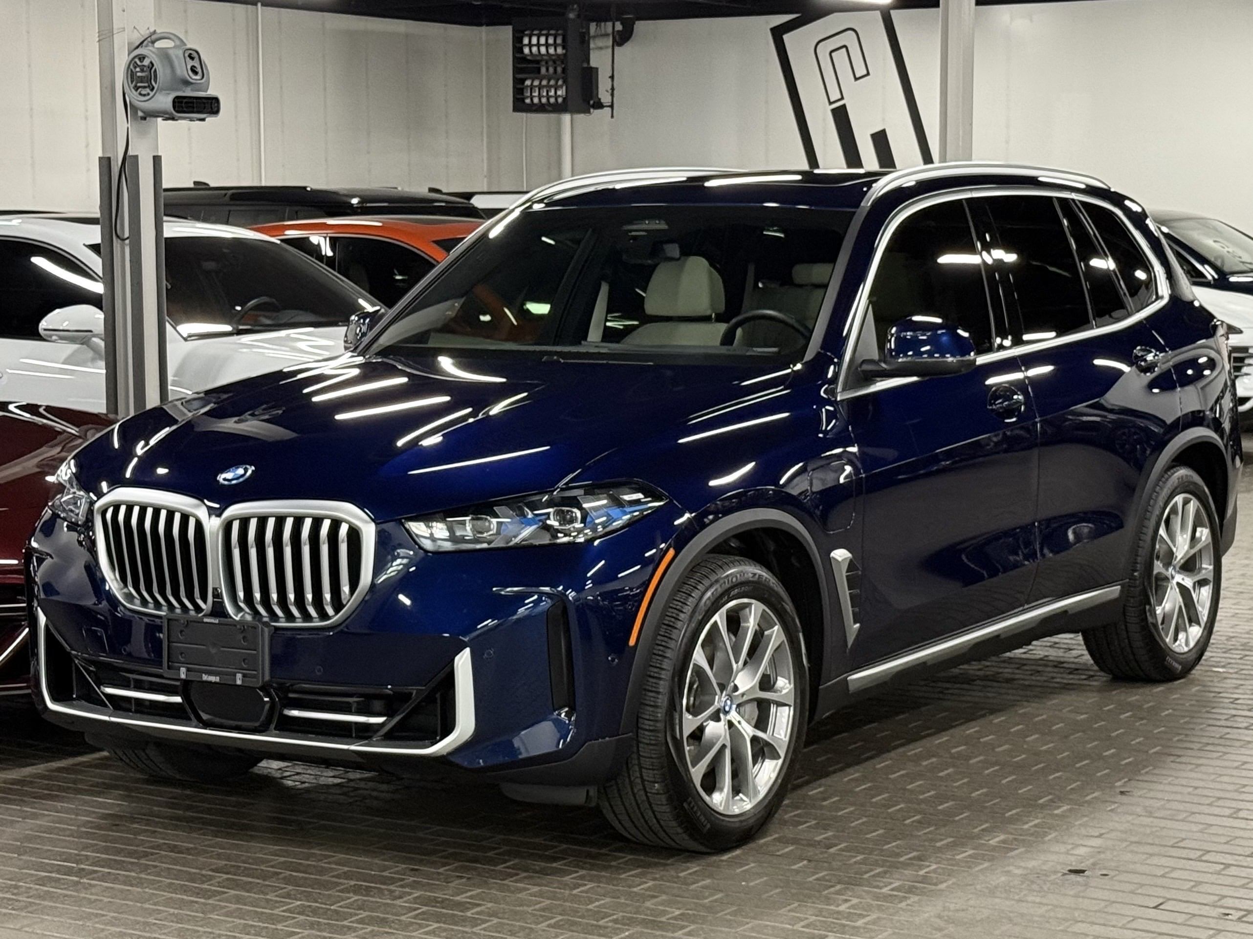 2025 BMW X5 X5 xDrive50e Plug-In Hybrid