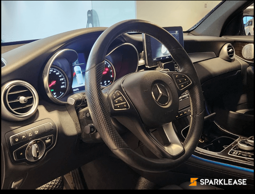 2018 Mercedes-Benz GLC GLC 300 4MATIC SUV, 多伦多, 原厂Finance方案