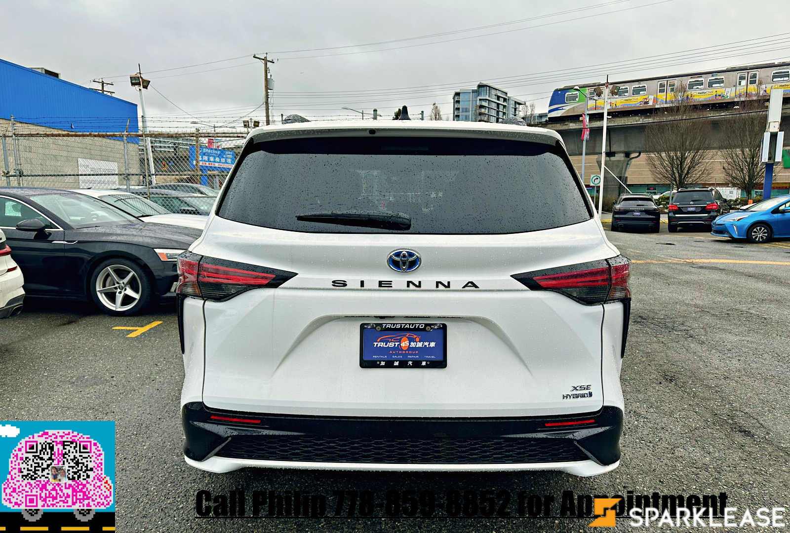2023 Toyota  Sienna  XSE 7-Passenger FWD , Vancouver, Cash