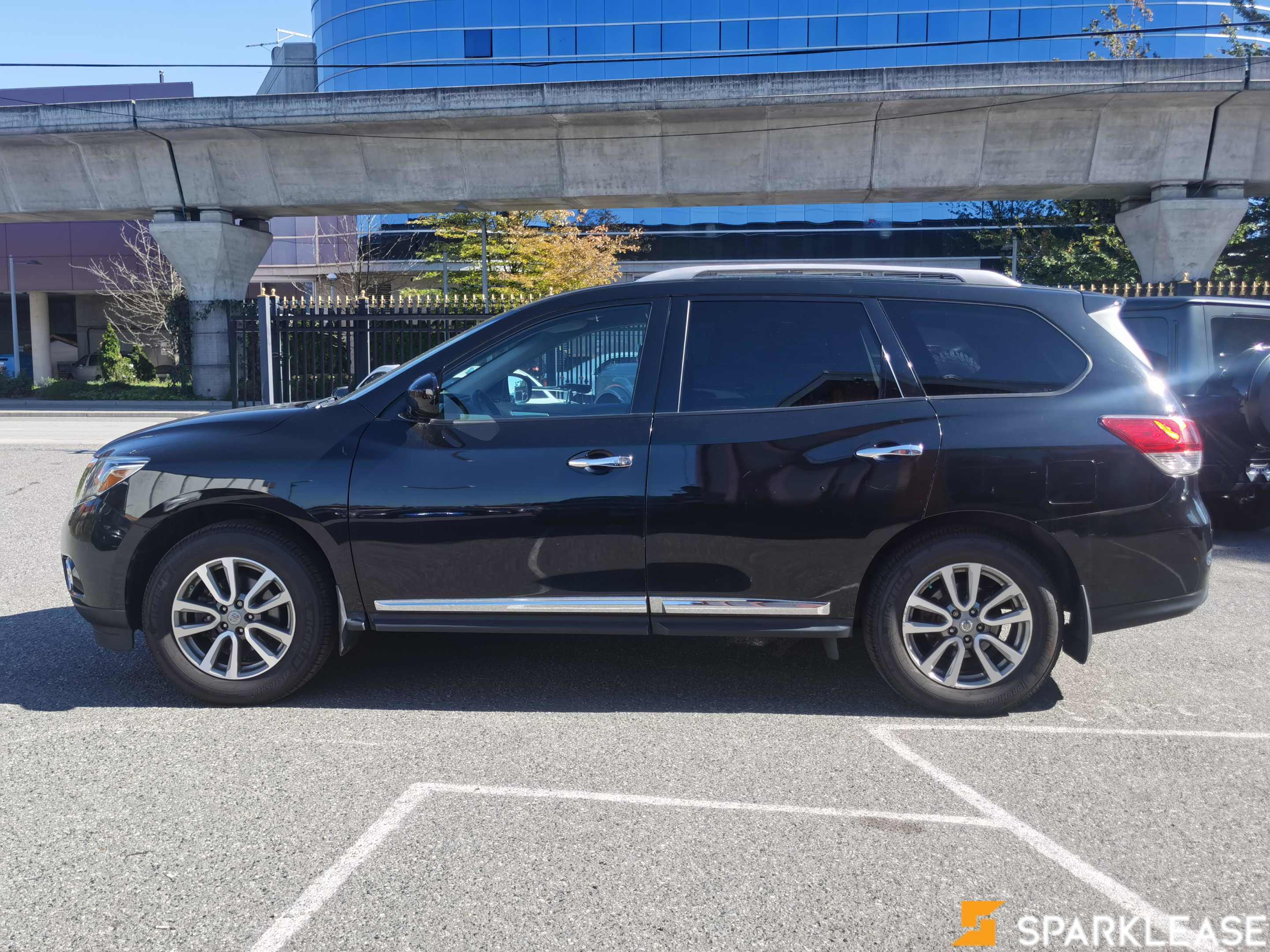 2016 Nissan Pathfinder 4WD 4dr Platinum, 温哥华, 全款车