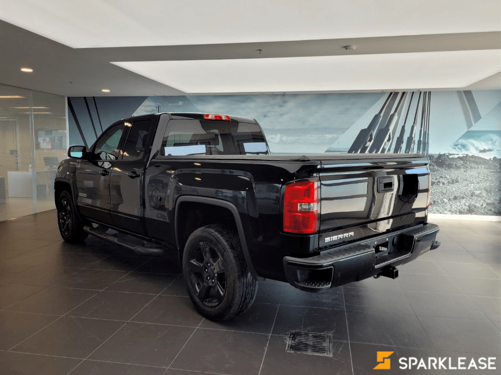 2018 GMC Sierra 1500, 多伦多, 五大行Finance估价