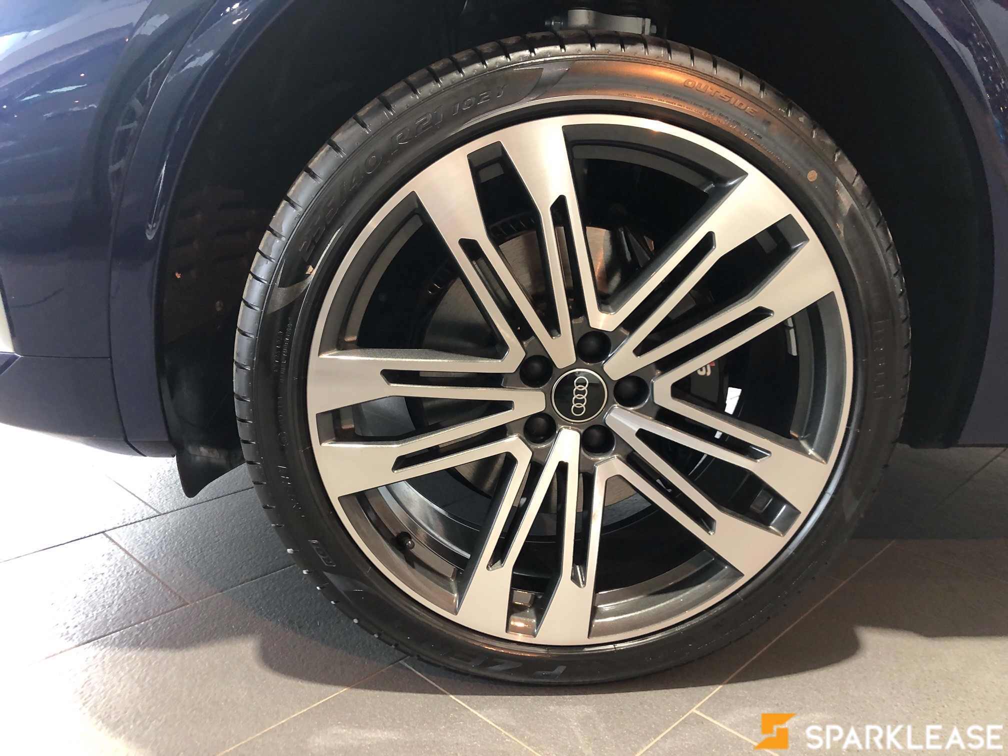 2023 Audi SQ5 3.0T Technik 现车, 多伦多, 原厂Lease方案