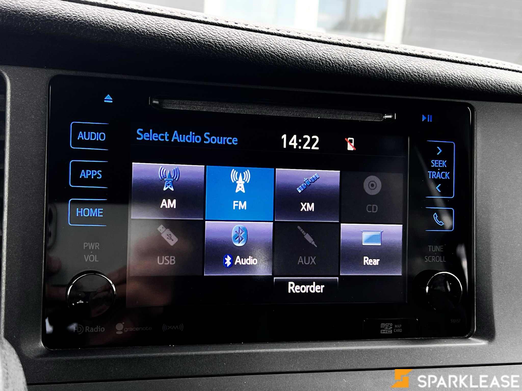 2017 Toyota  Sienna  5dr SE 8-Pass FWD , 多伦多, 五大行Finance估价