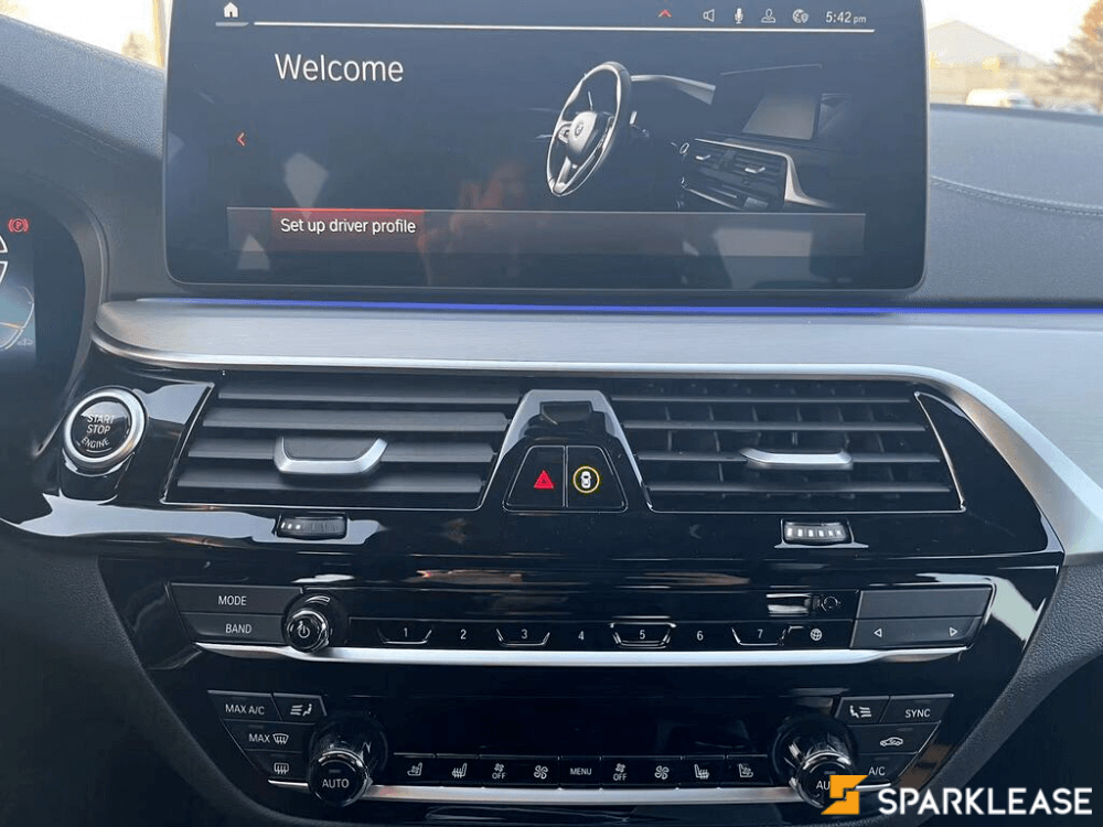 2022 BMW 540i xDrive Sedan, 多伦多, 第三方LEASE