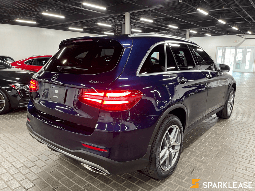 2018 Mercedes-Benz GLC300, 多伦多, 五大行Finance估价