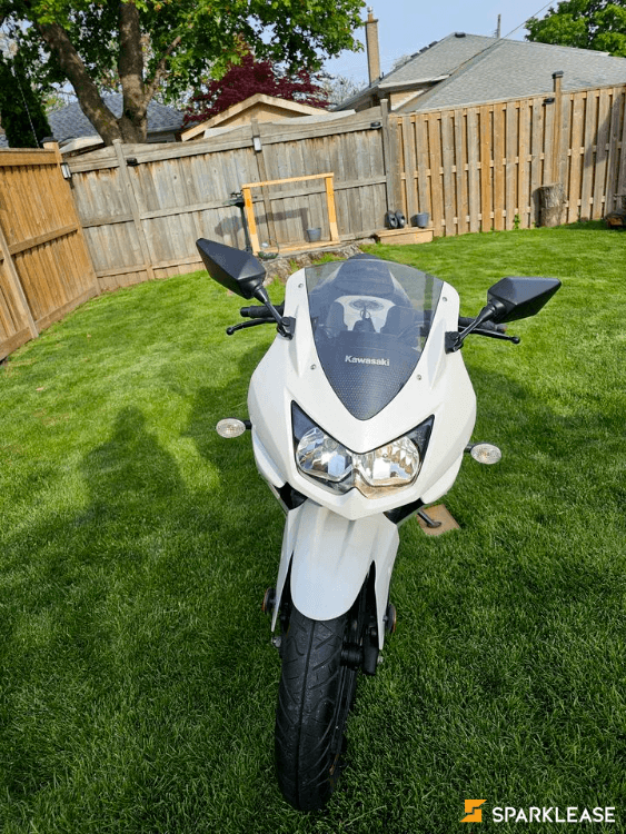 2011 Kawasaki Ninja, 多伦多, 全款