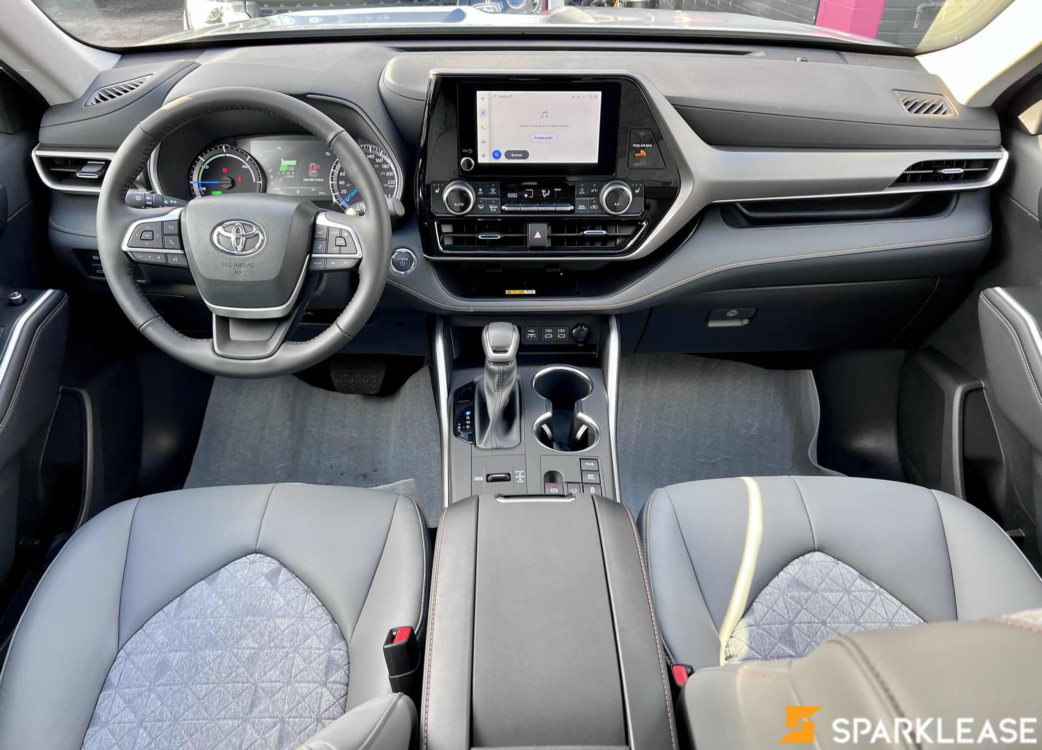 2023 Toyota  Highlander  Hybrid Limited AWD , 多伦多, 五大行Finance估价