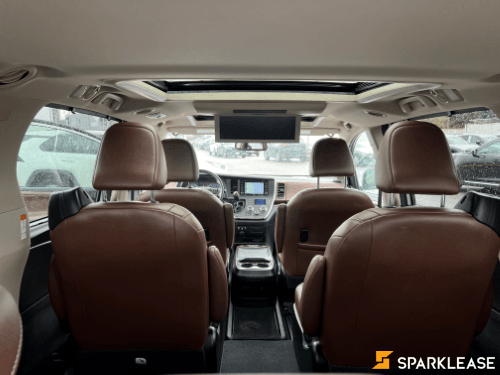 2018 Toyota Sienna , 温哥华, 全款车