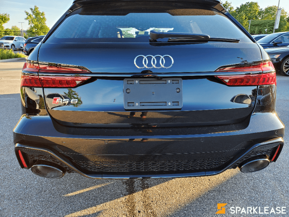 2021 Audi RS6 Avant 4.0T, 多伦多, 原厂Lease方案
