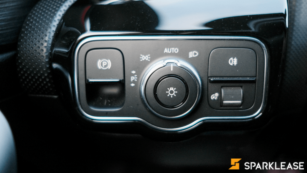 2020 Mercedes-Benz A220 SEDAN 4 MATIC, 多伦多, 全款车