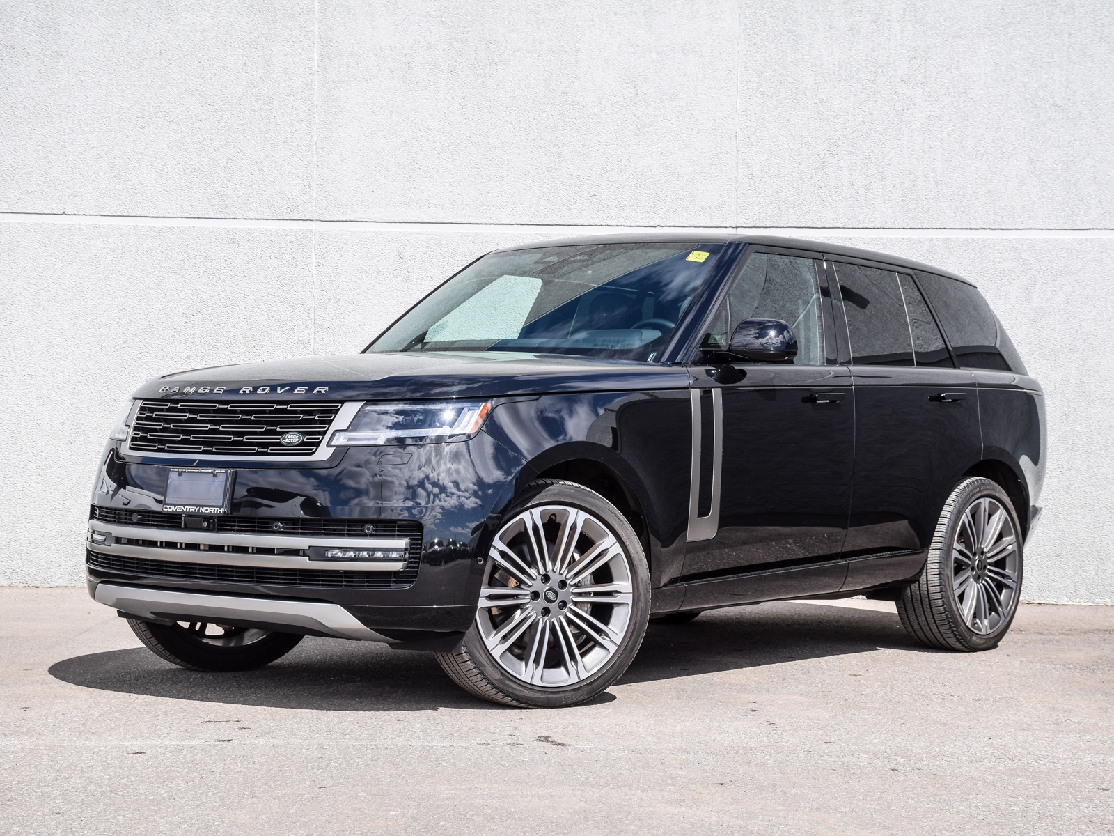 2024 Land Rover Range Rover P400 SE SWB