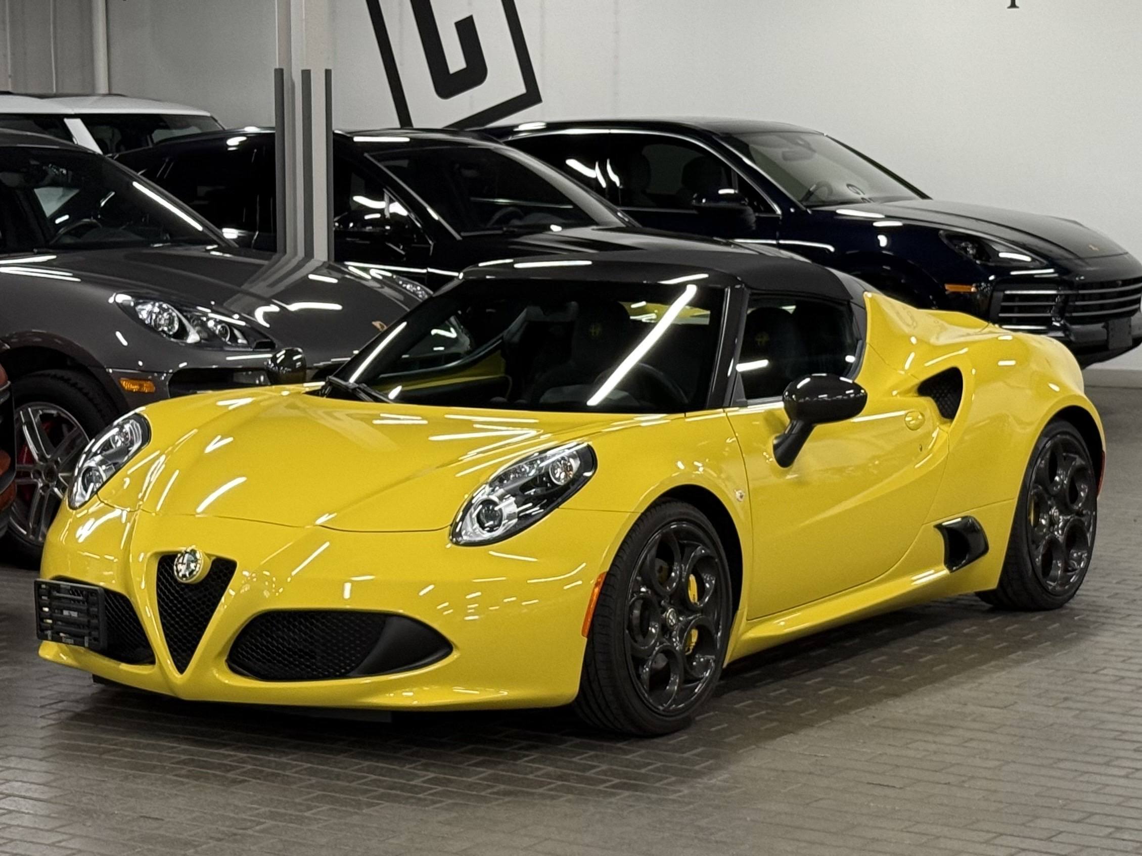 2015 Alfa Romeo 4C 2dr Conv Spider