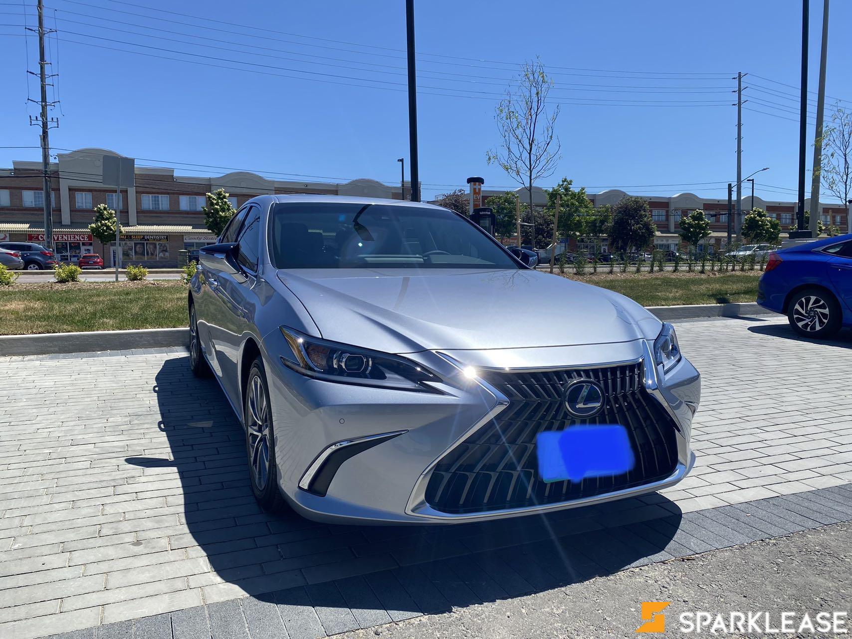 2022 Lexus ES300h, 多伦多, 全款车
