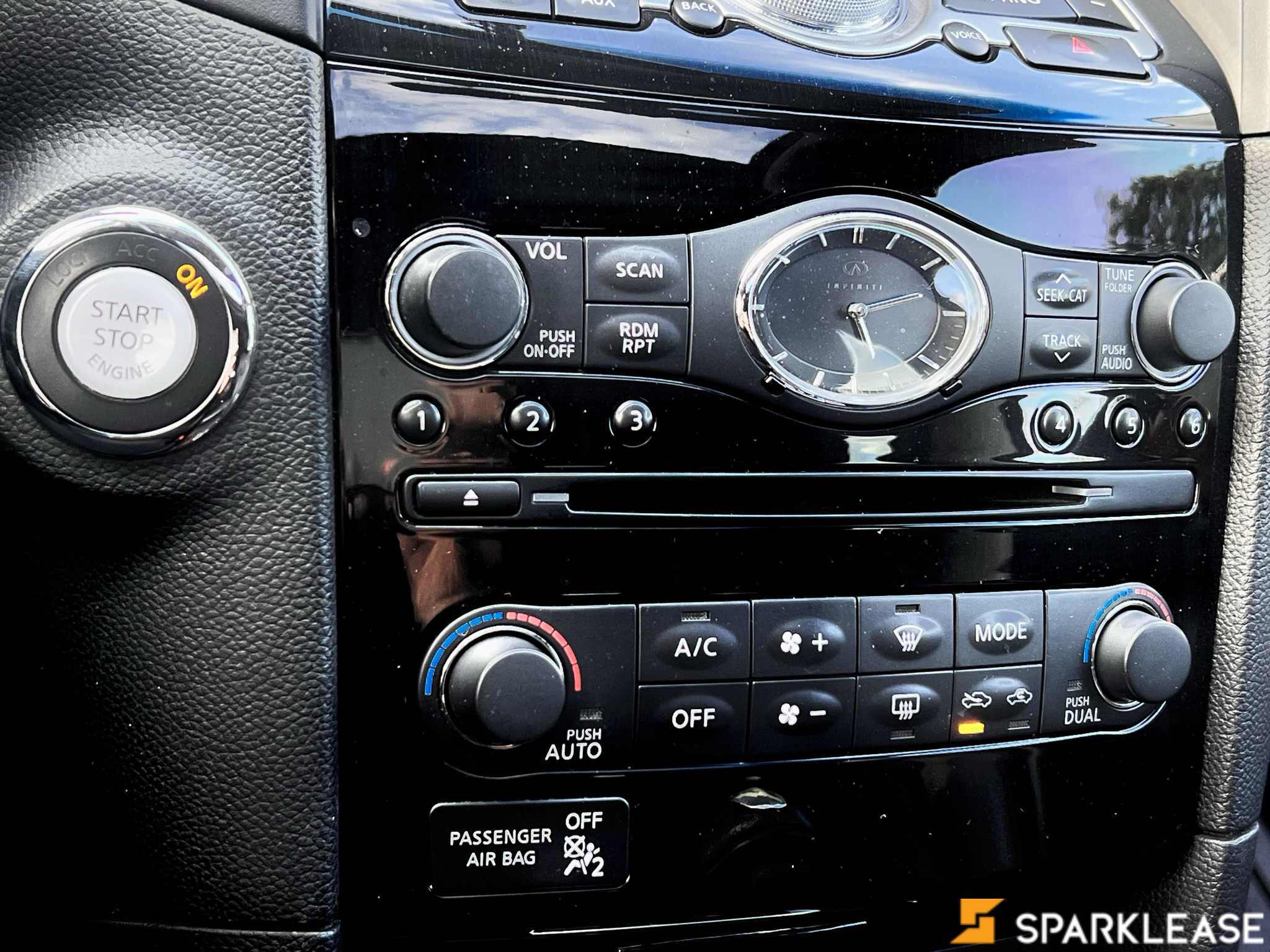 2013 Infiniti FX37 AWD 4dr Limited Edition, 多伦多, 全款车