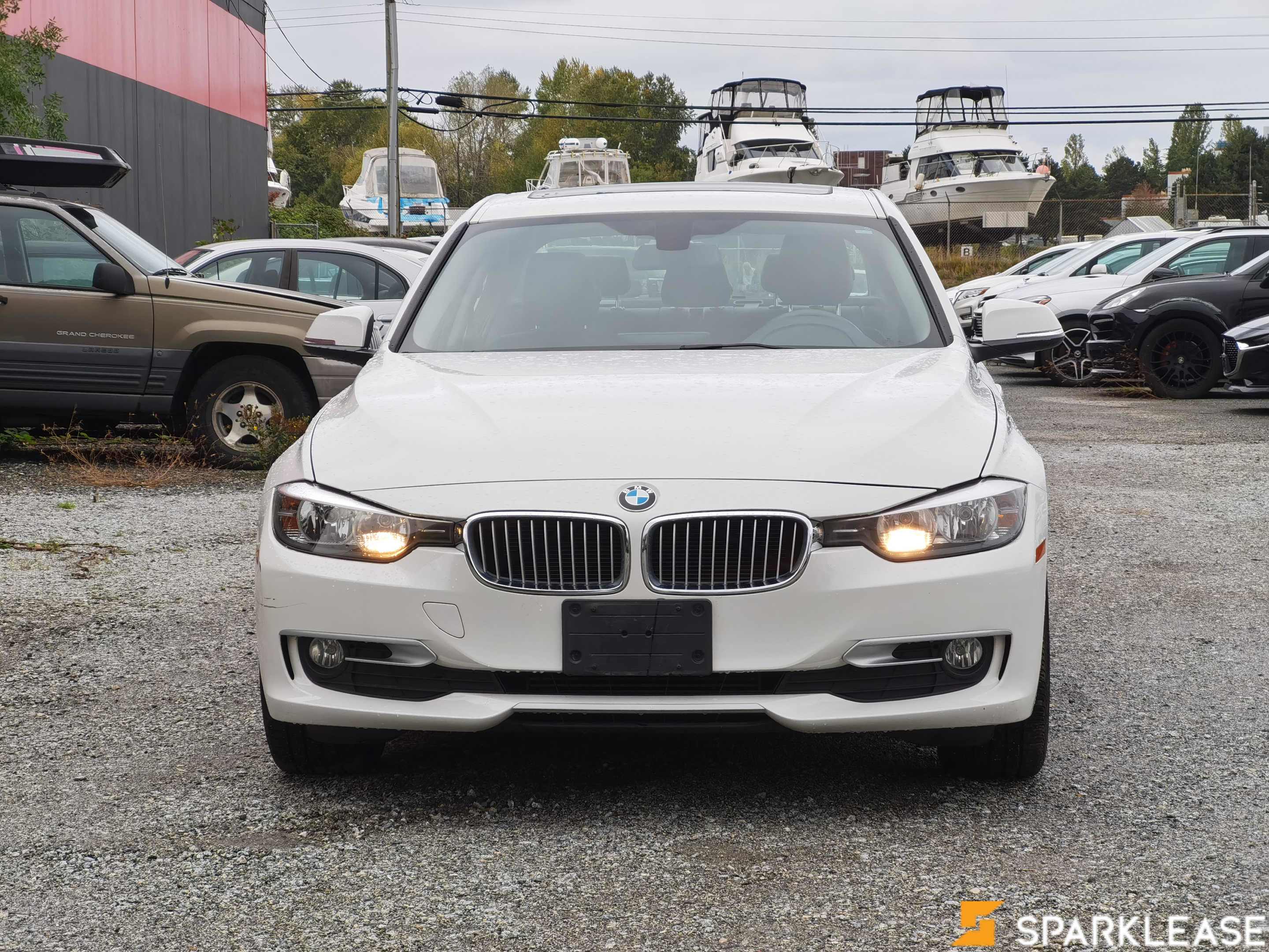 2014 BMW 3 Series 4dr Sdn 320i RWD, 温哥华, 全款车
