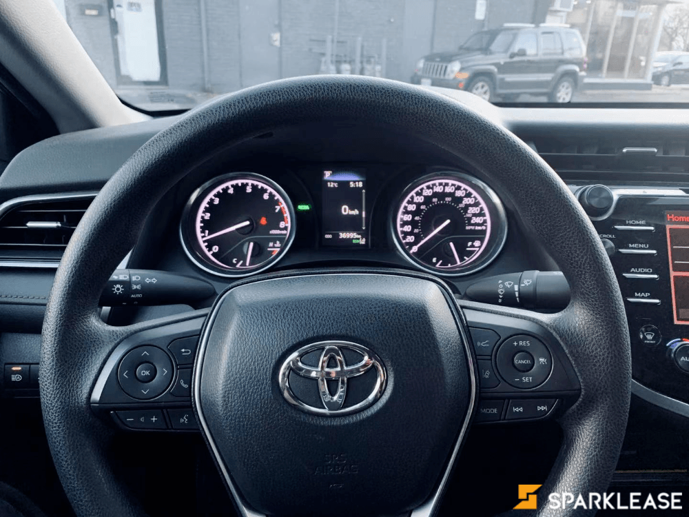 2019 Toyota Camry LE, 多伦多, 第三方LEASE