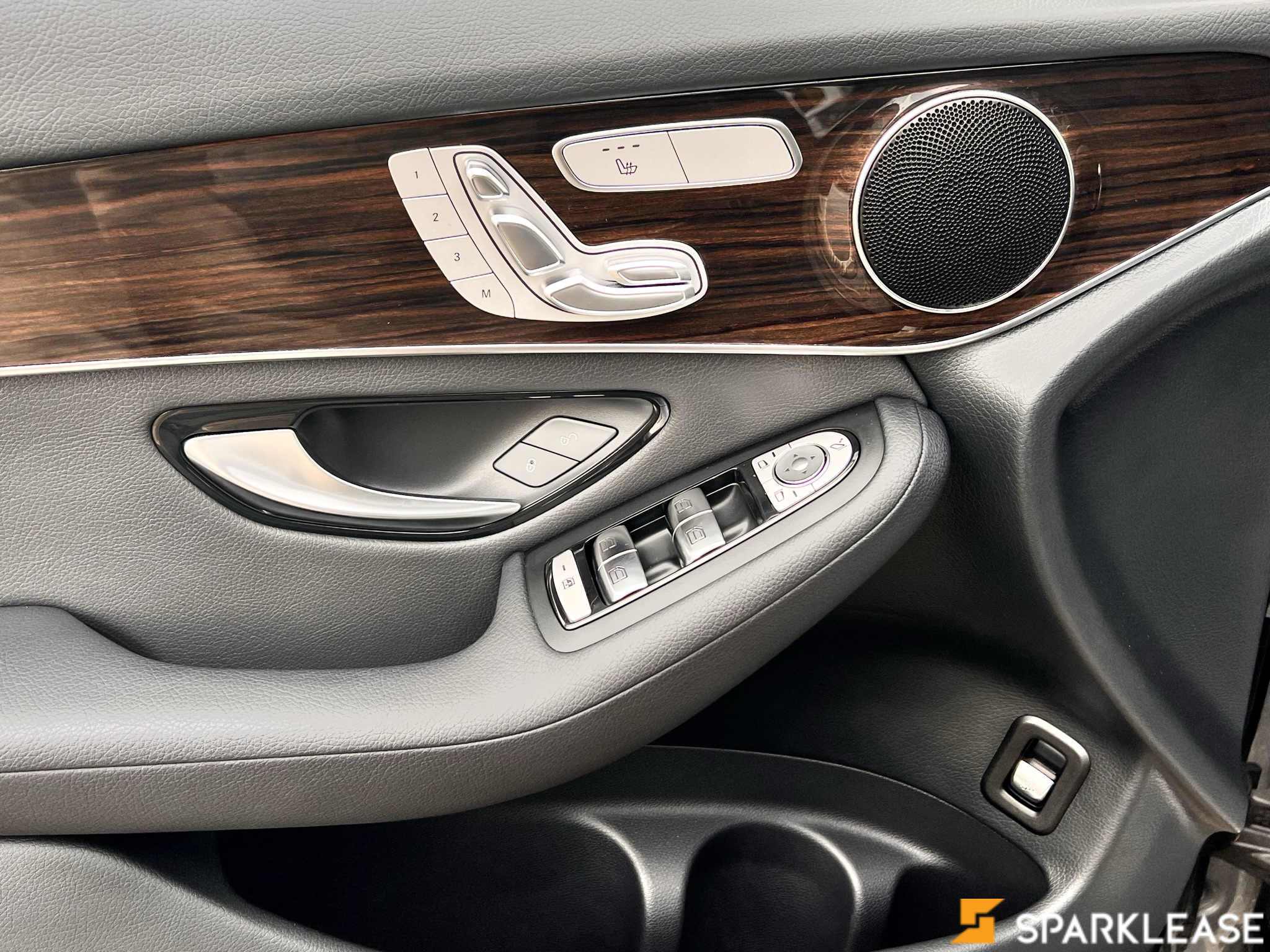 2020 Mercedes-Benz  GLC  GLC 300 4MATIC SUV , 多伦多, 五大行Finance估价