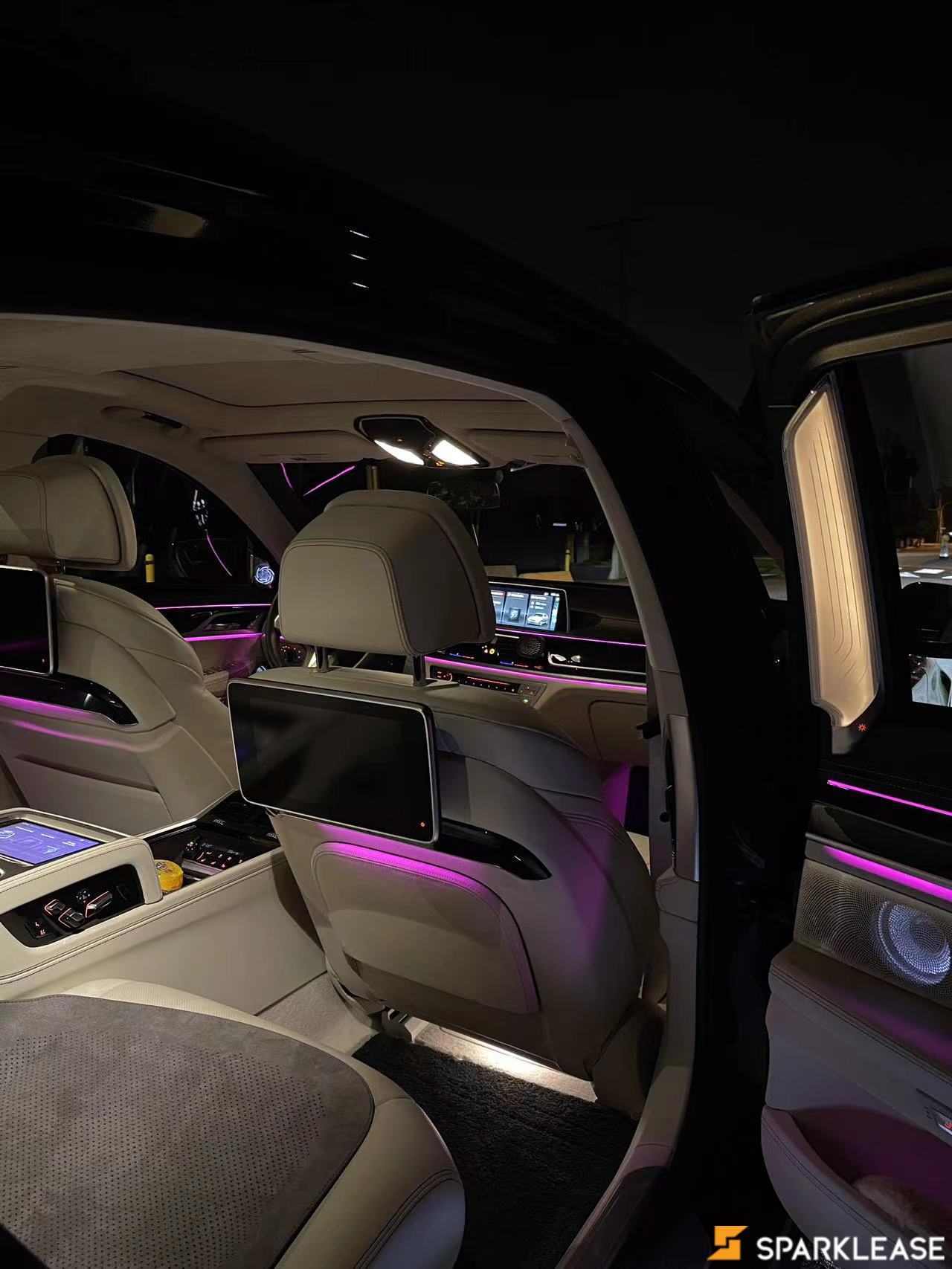 2018 BMW M760Li 四座满配, 多伦多, 五大行Finance估价