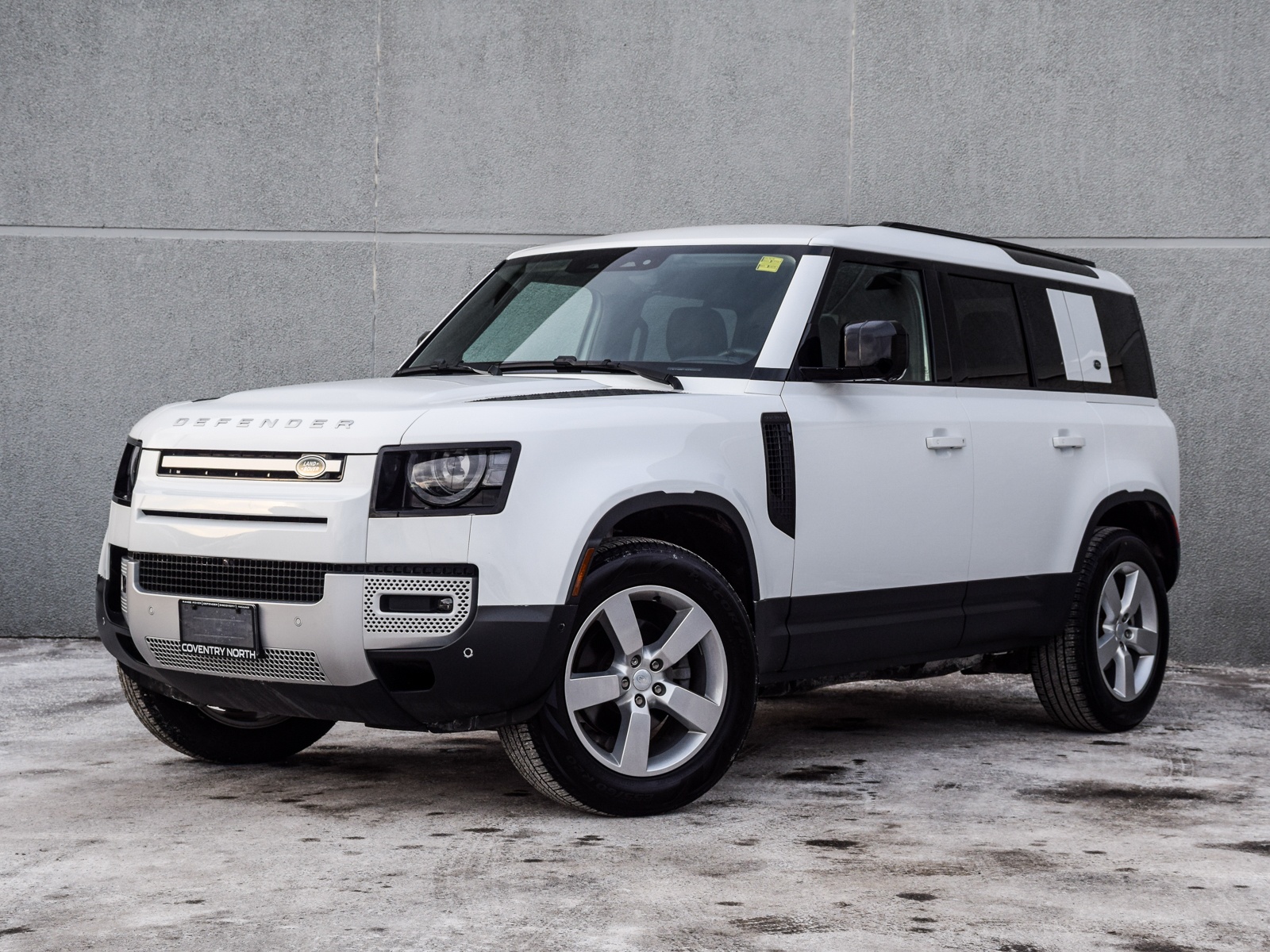 2024 Land Rover Defender 110 P300 S
