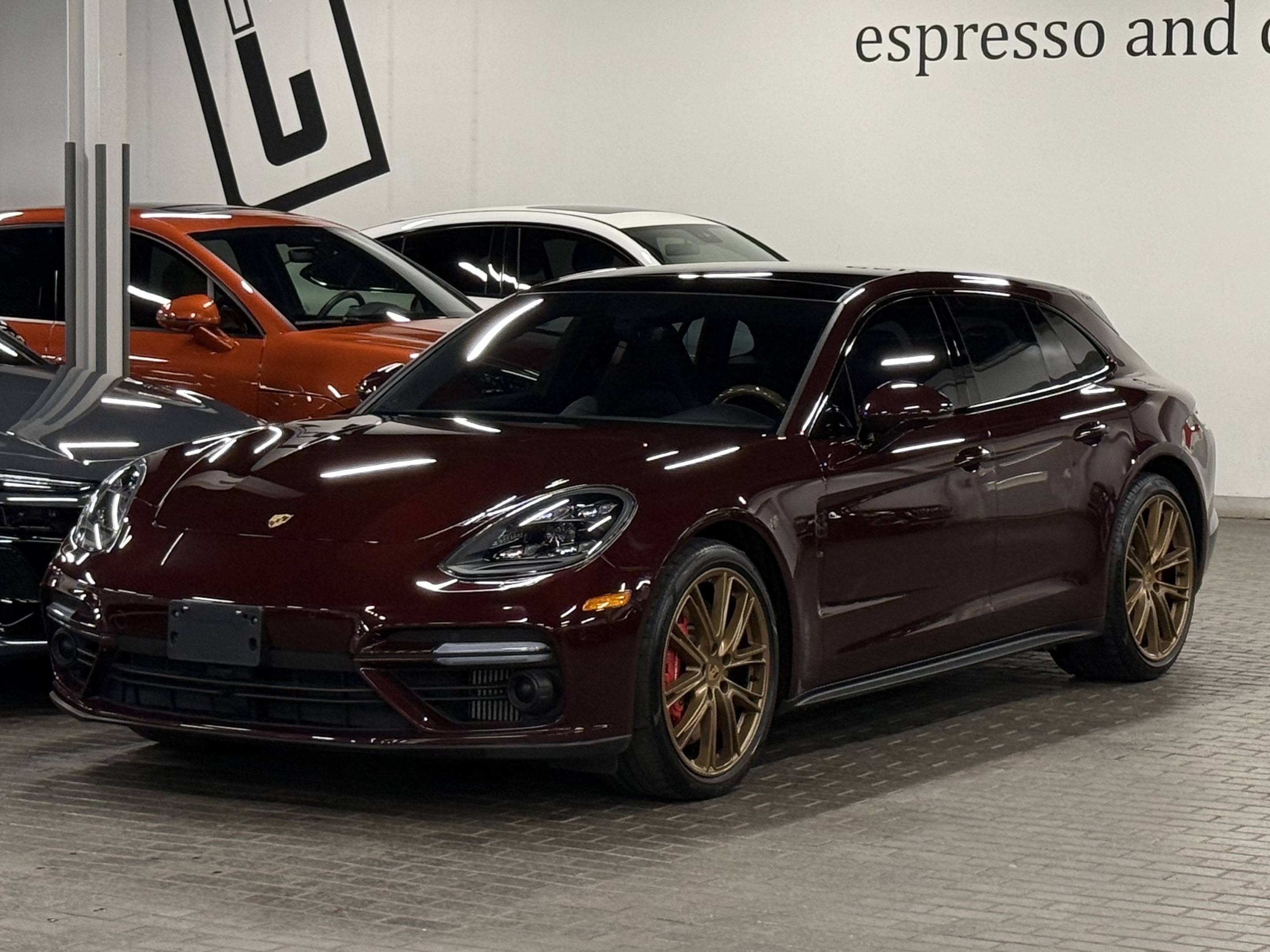 2018 Porsche Panamera Turbo Sport Turismo AWD