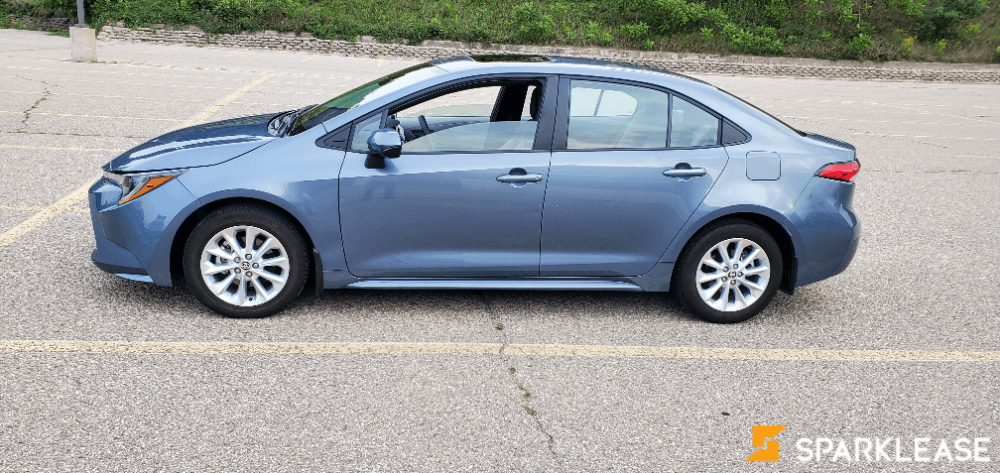 2021 Toyota Corolla  LE Upgrade pkg , 多伦多, 转LEASE